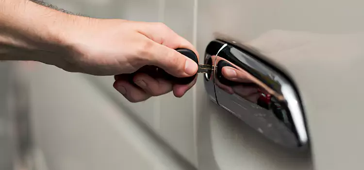 Why Choose Our Auto Locksmith Team in East Northport, NY?